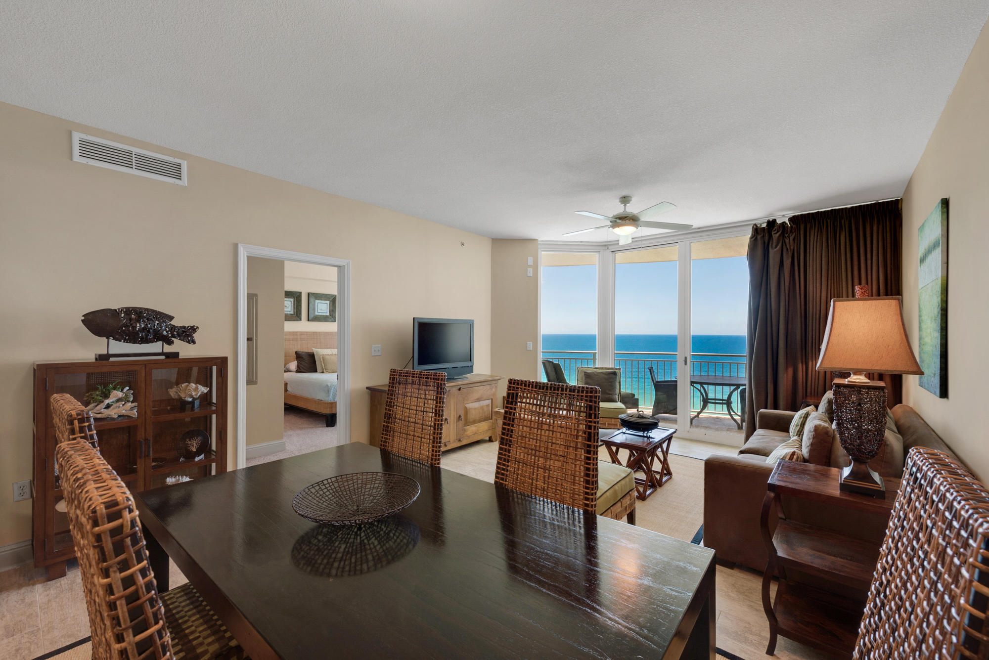 AQUA BEACHSIDE RESORT - Residential