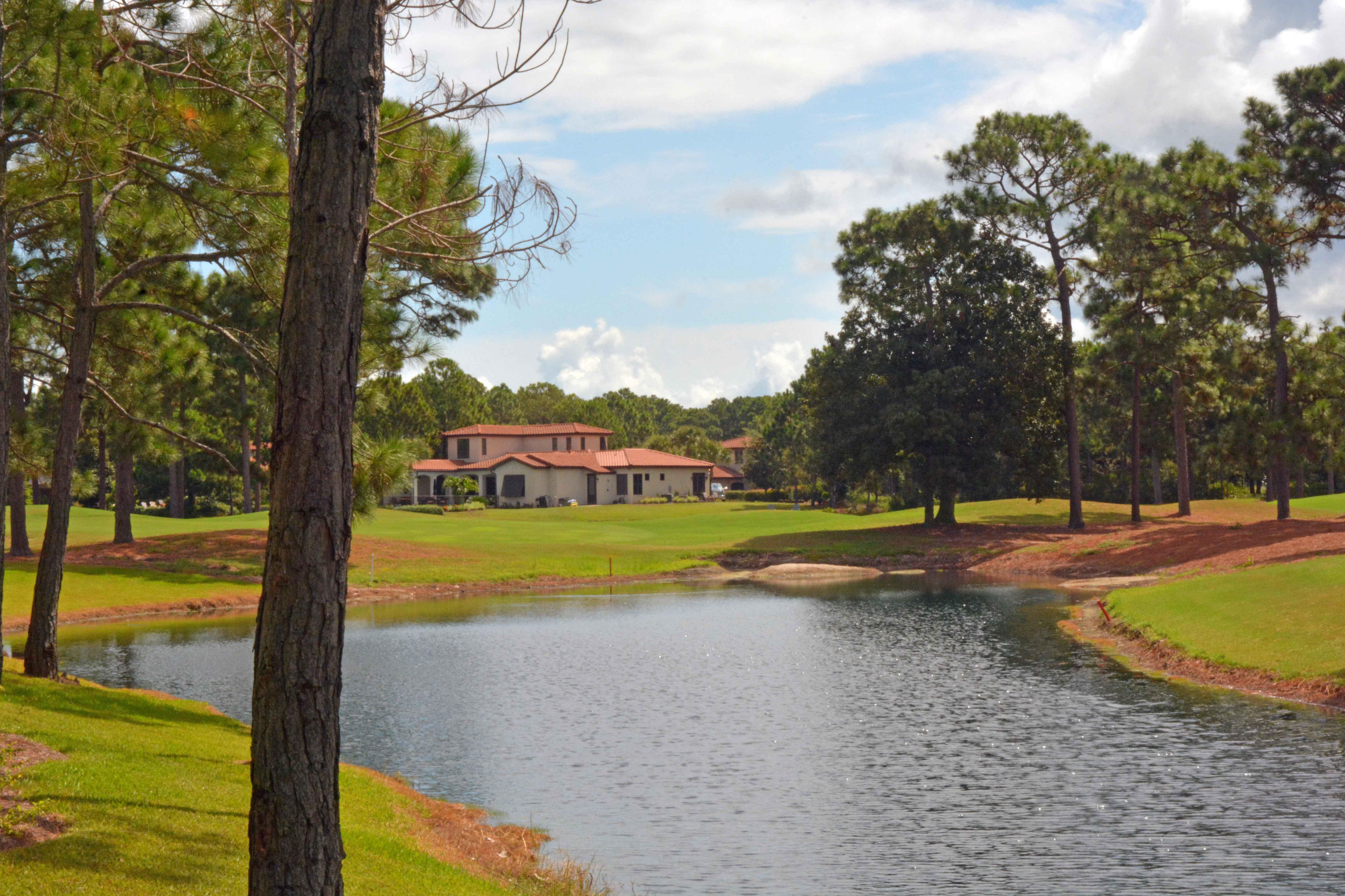 VILLA LAGO - Residential