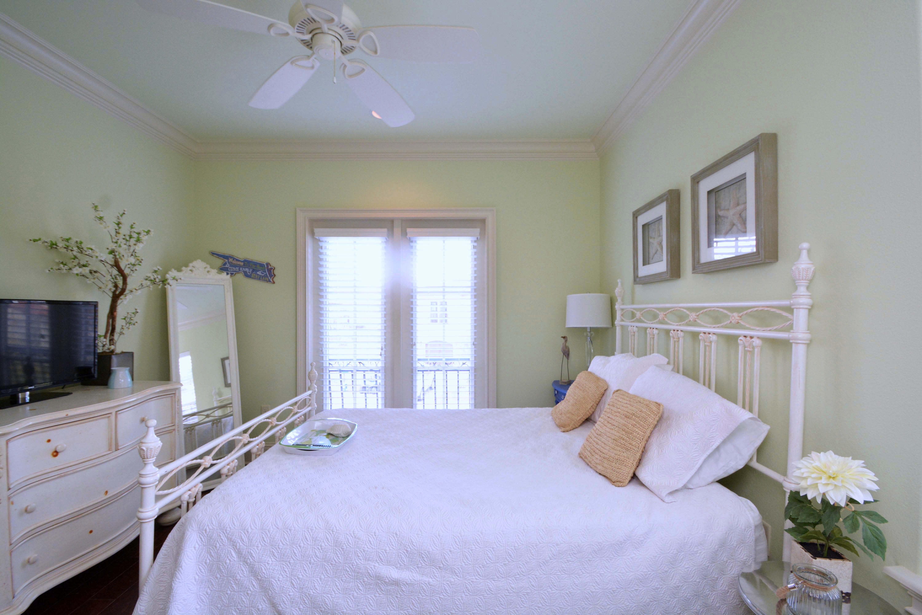 VILLA LAGO - Residential