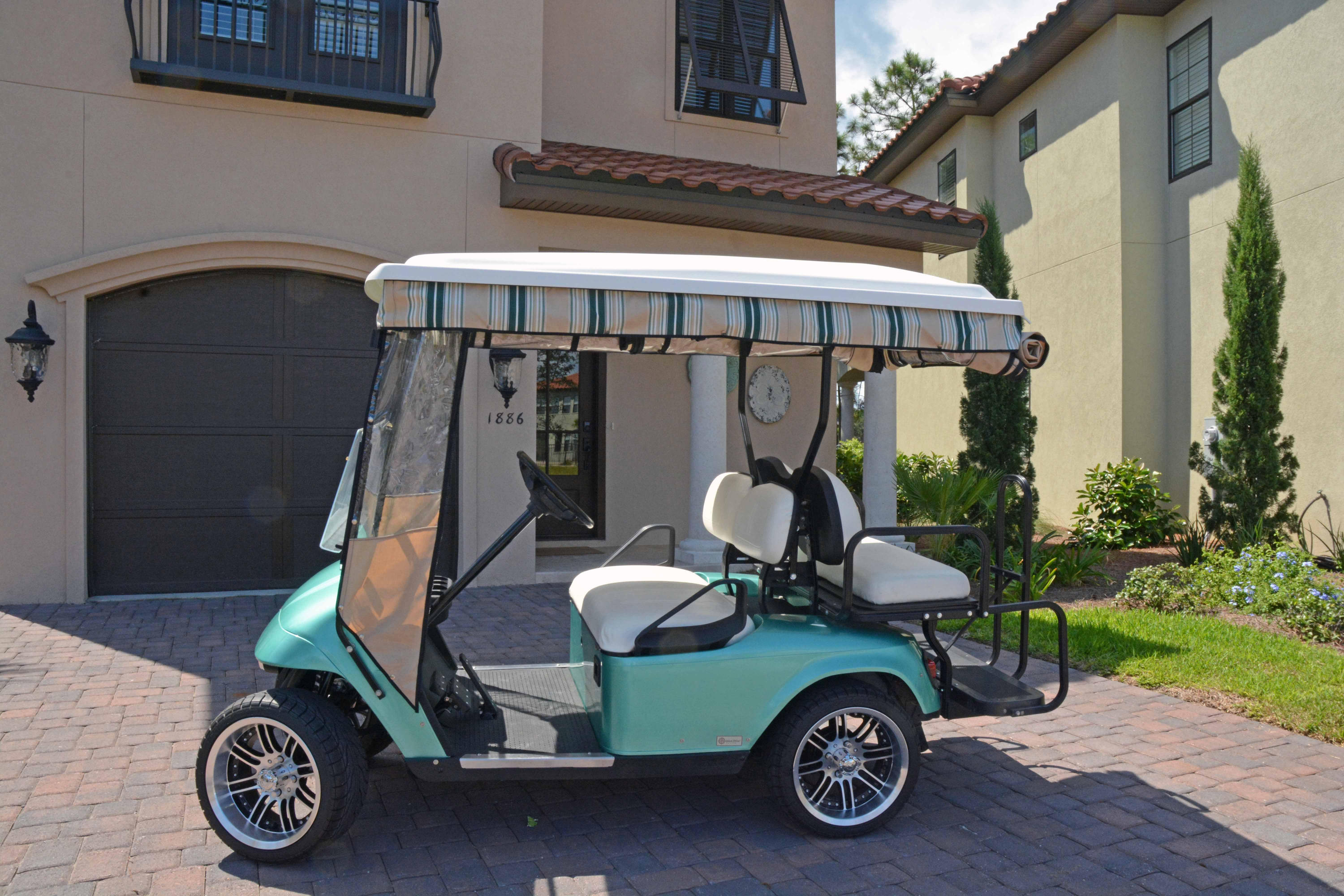 VILLA LAGO - Residential