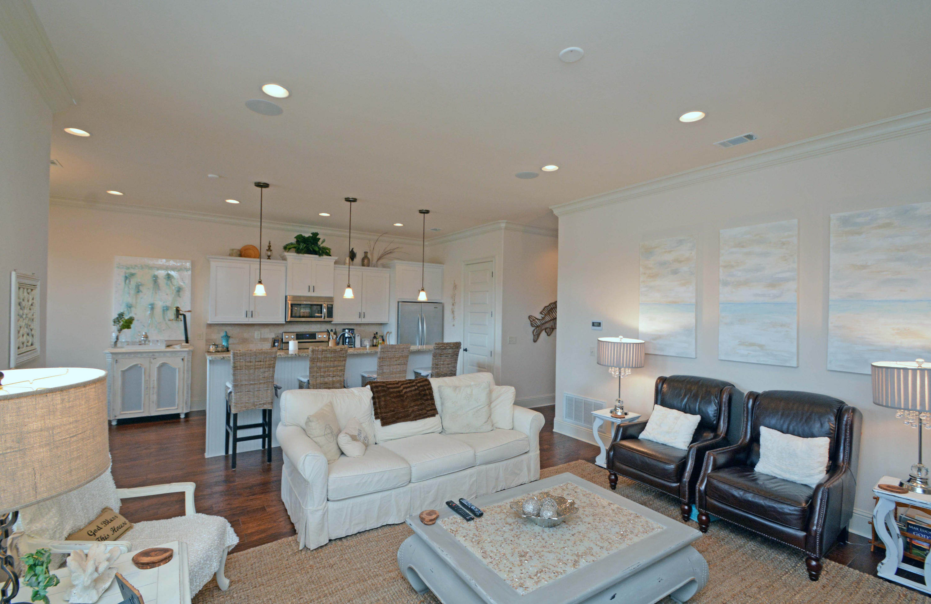 VILLA LAGO - Residential