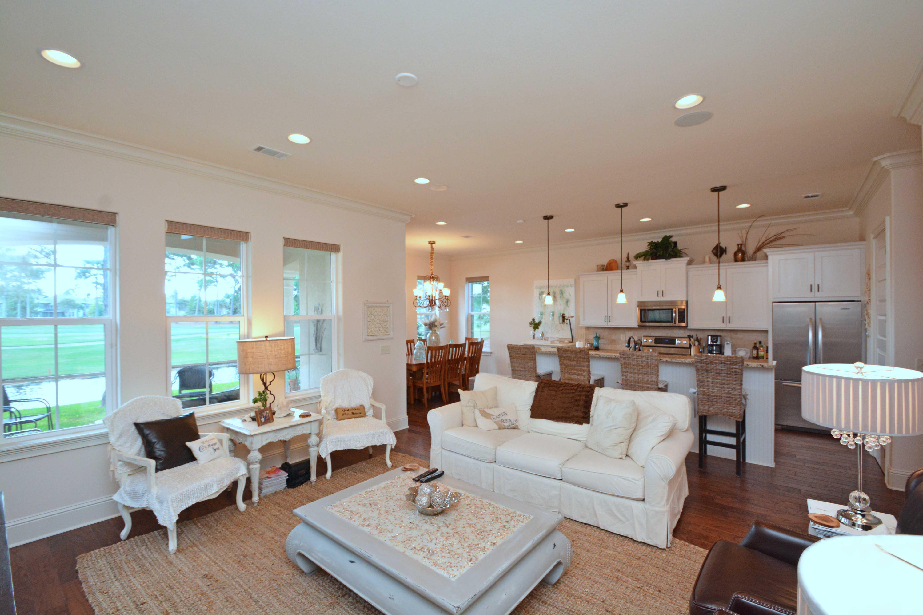 VILLA LAGO - Residential