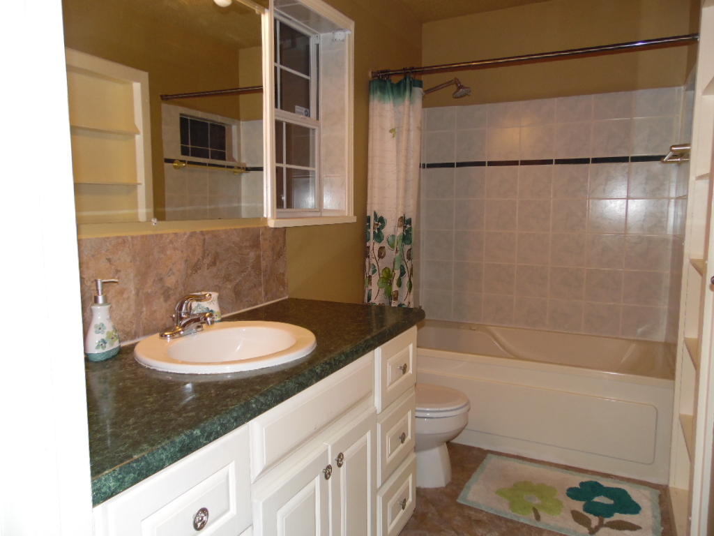 LAKEWOOD PLANTATIONS - Residential