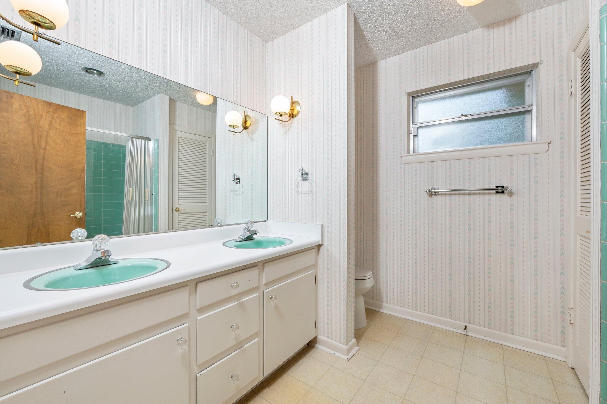 ADAMS POWELL - Residential