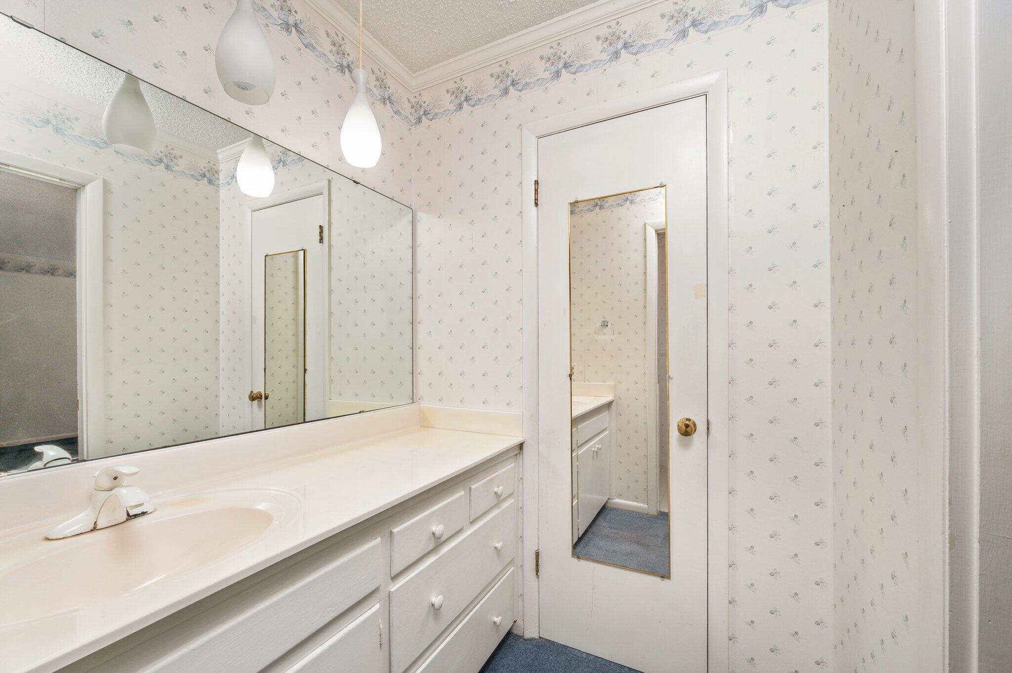 ADAMS POWELL - Residential