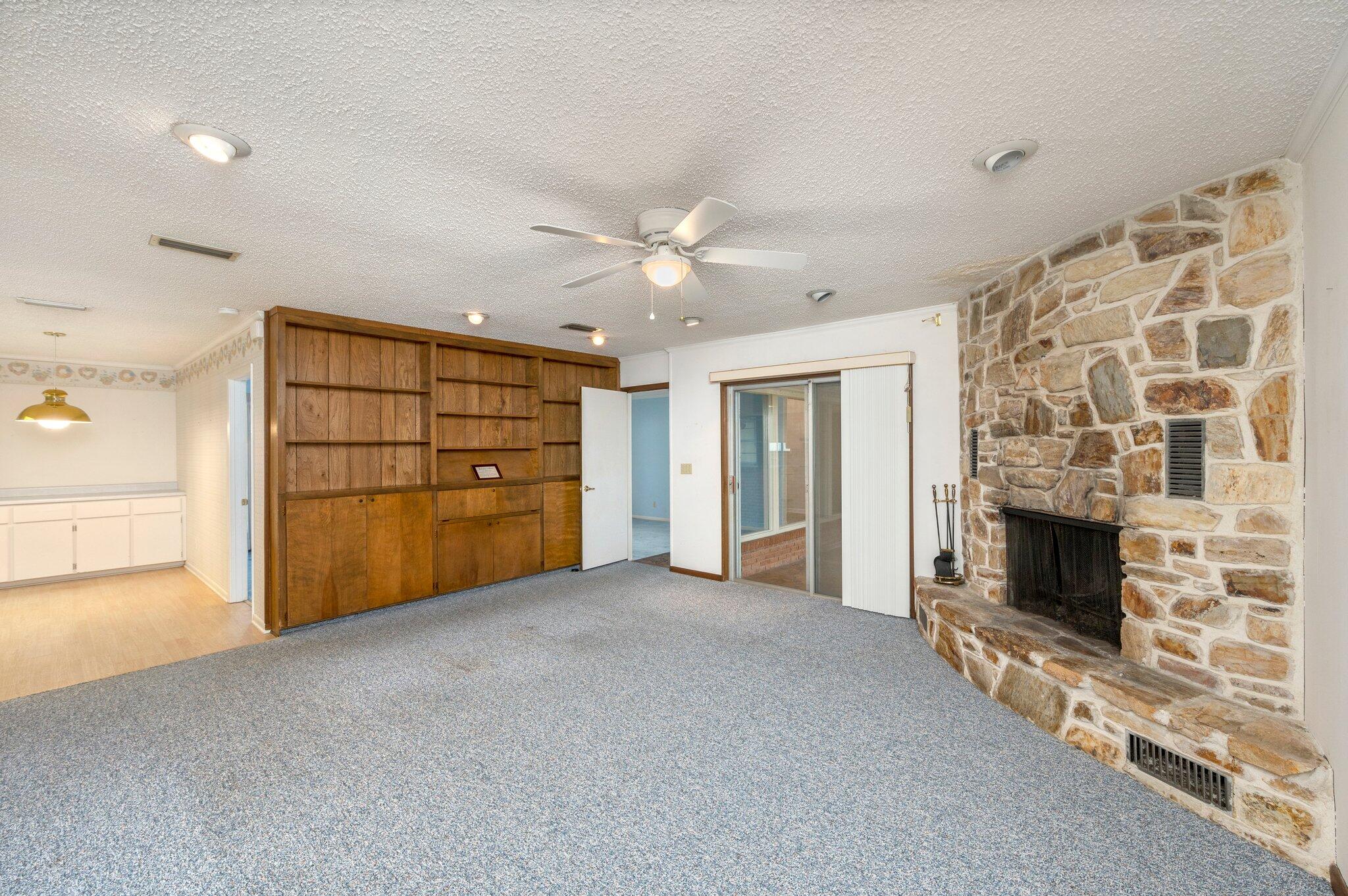 ADAMS POWELL - Residential