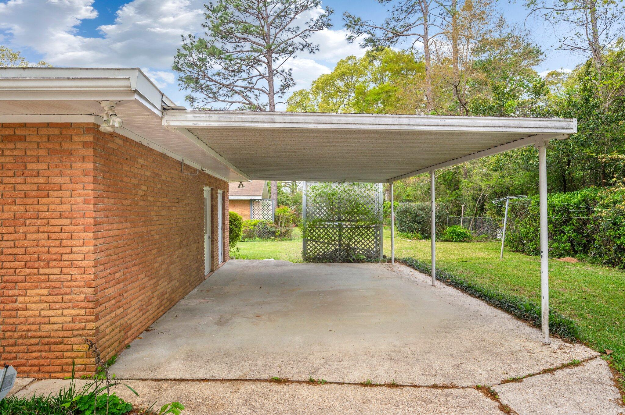 ADAMS POWELL - Residential