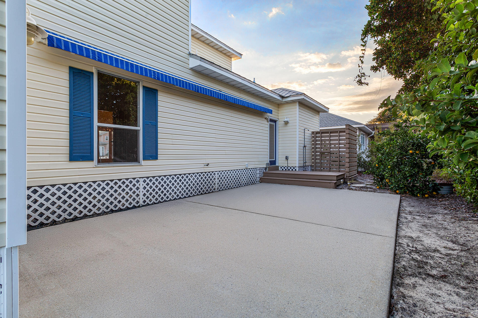 CRYSTAL BEACH COTTAGES PH 2 - Residential