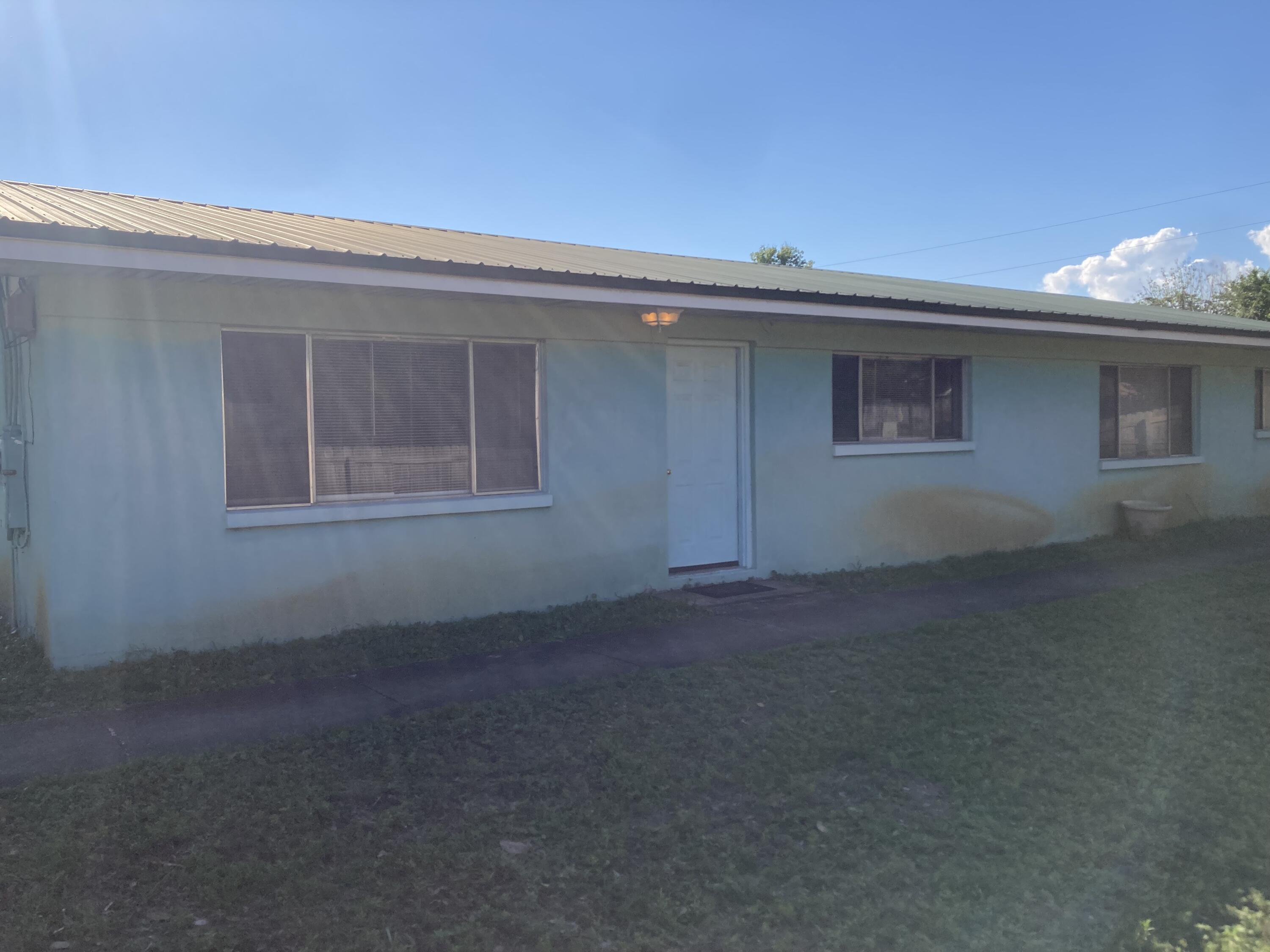 FLOROSA DEL MAR - Residential Lease