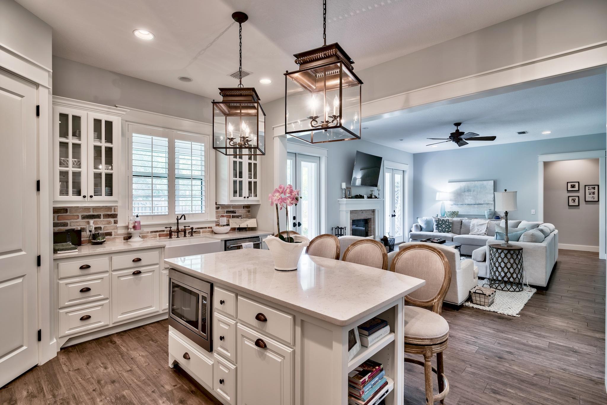 BOTANY BAYOU - Residential