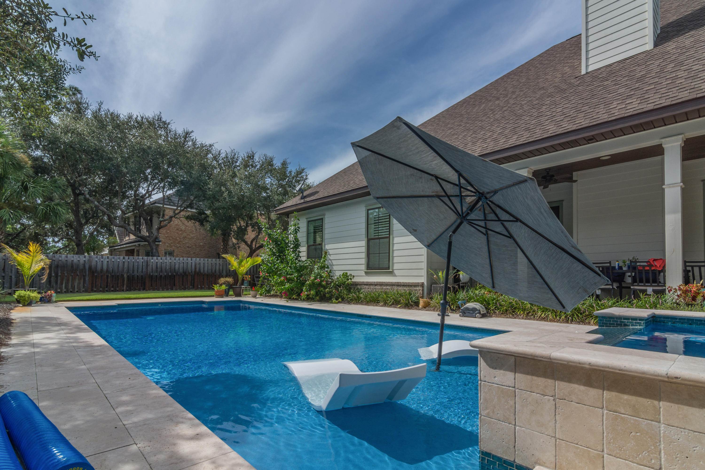 BOTANY BAYOU - Residential