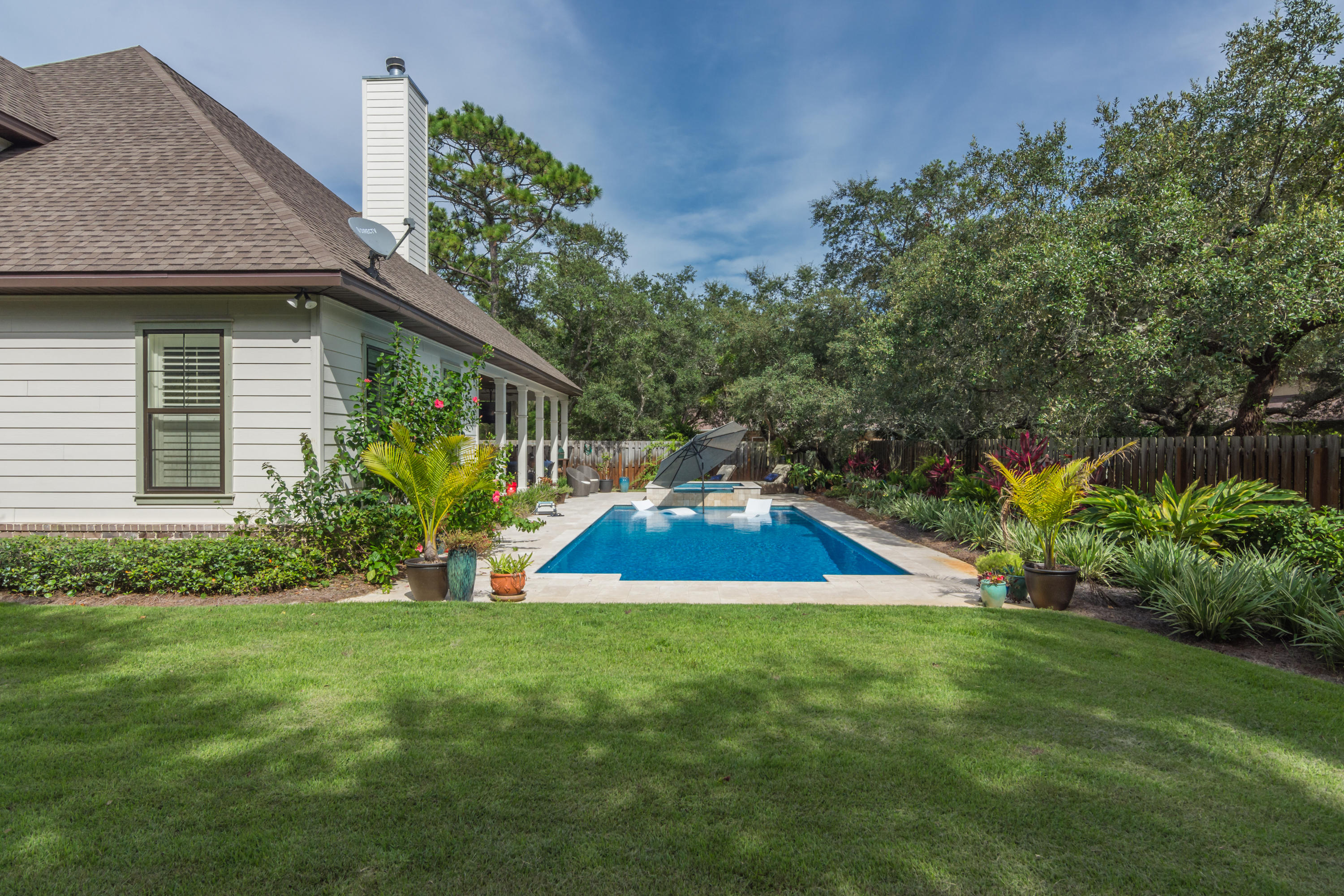 BOTANY BAYOU - Residential