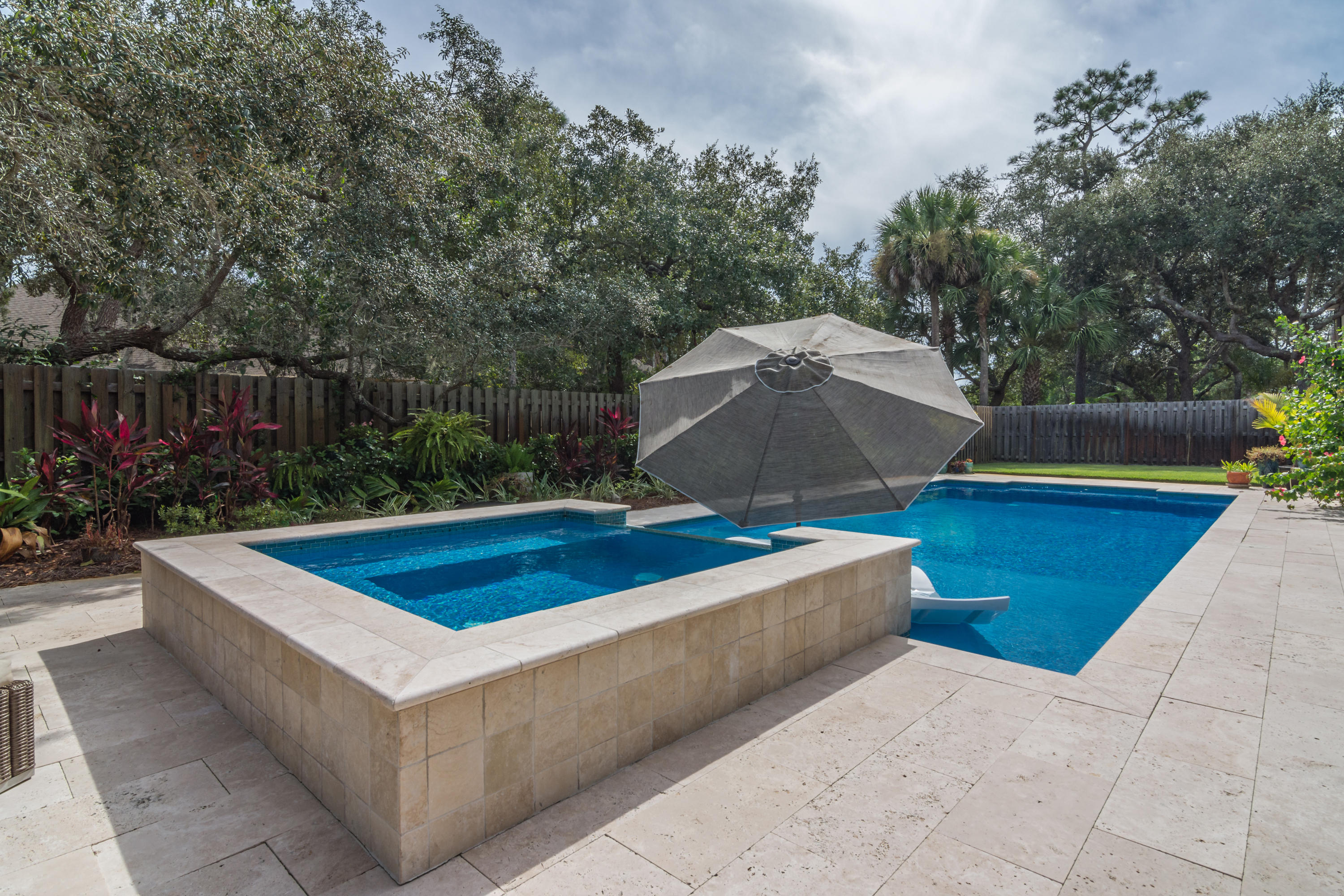 BOTANY BAYOU - Residential