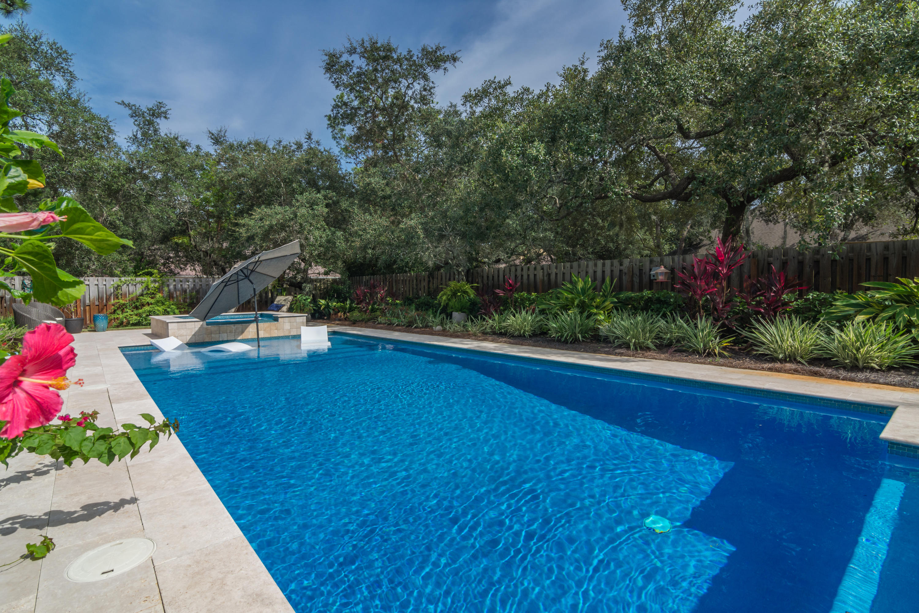 BOTANY BAYOU - Residential