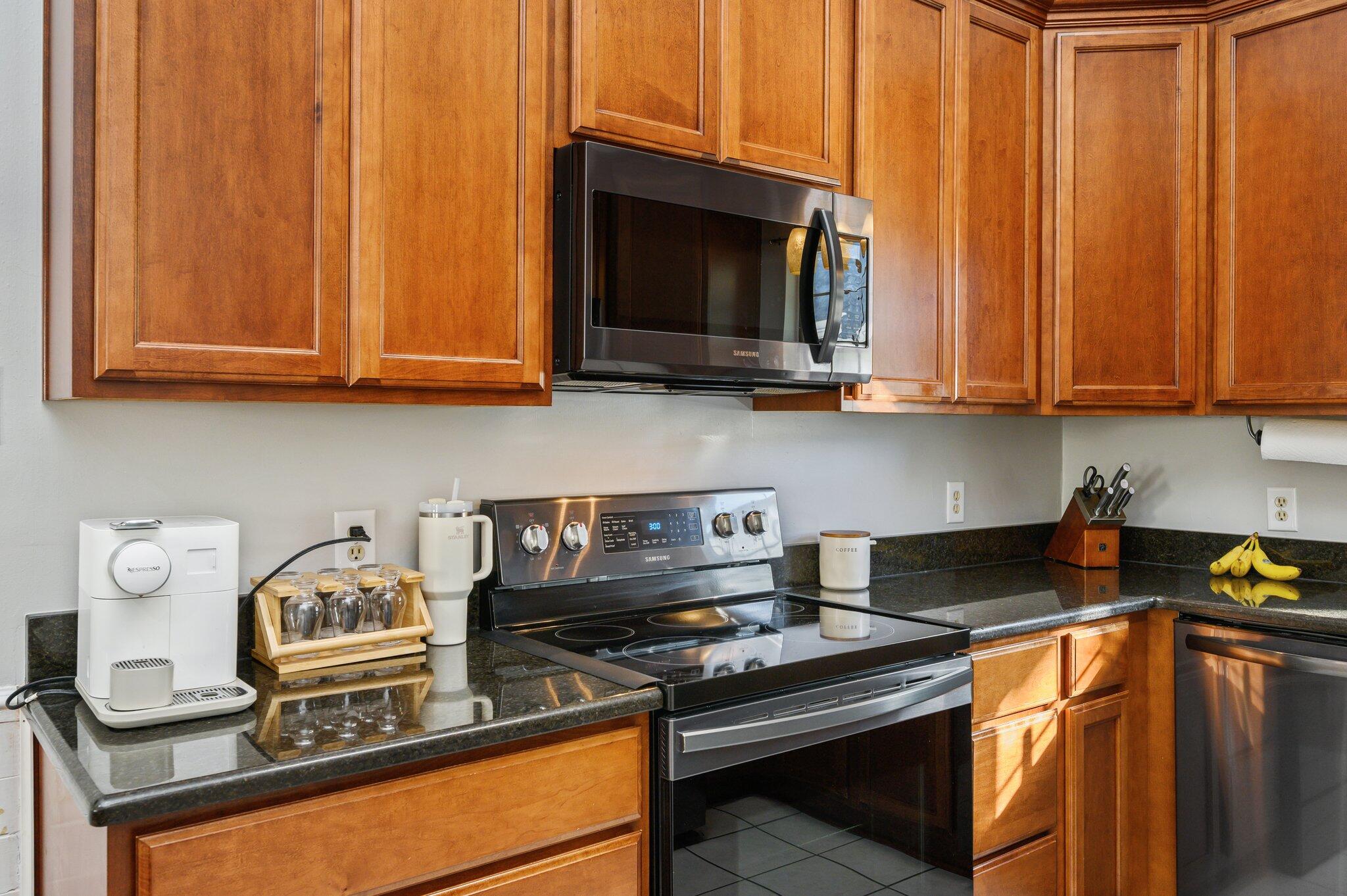 LAKE CHARLESTON - Residential Lease