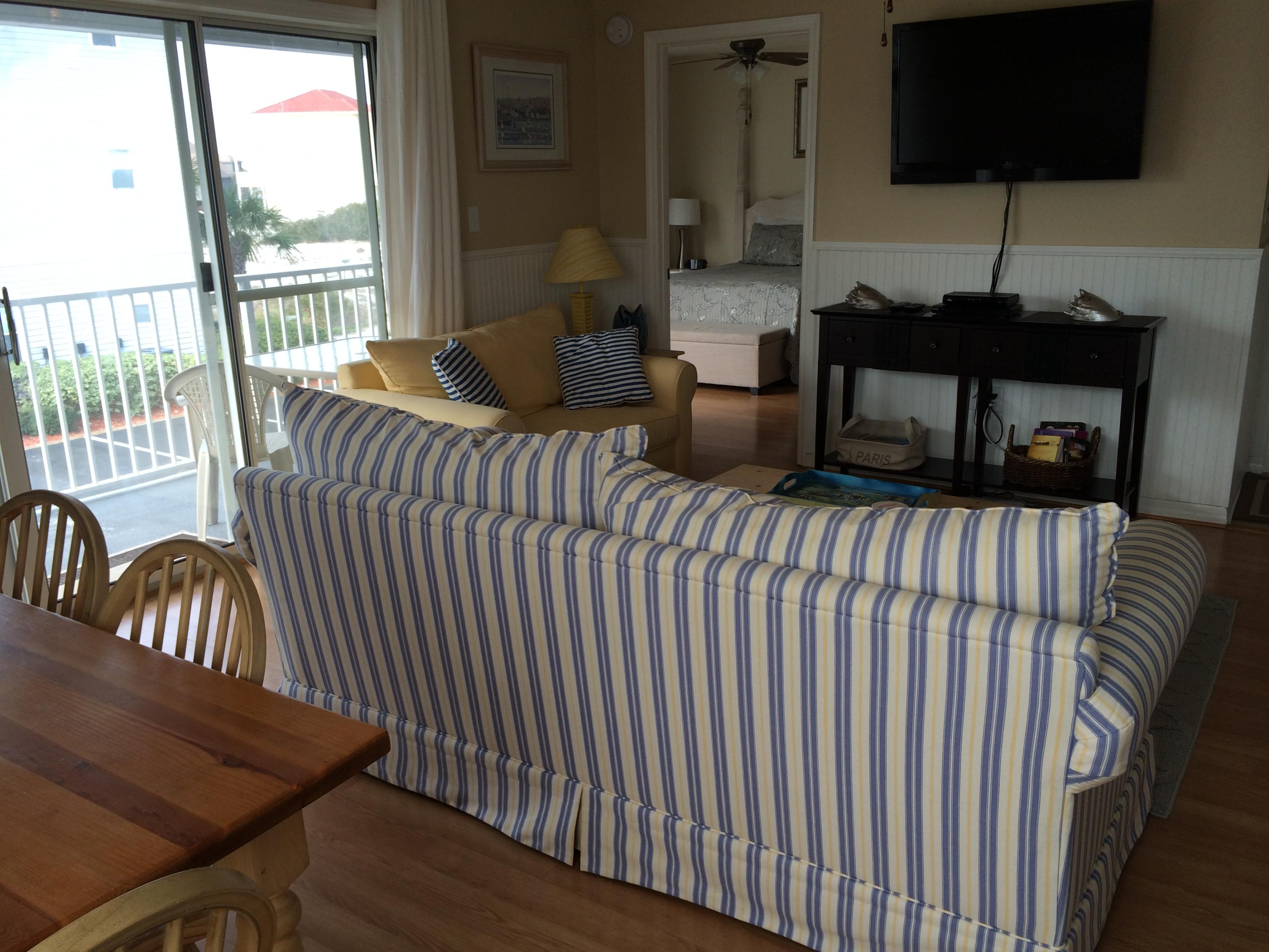 BEACHSIDE VILLAS CONDO - Residential