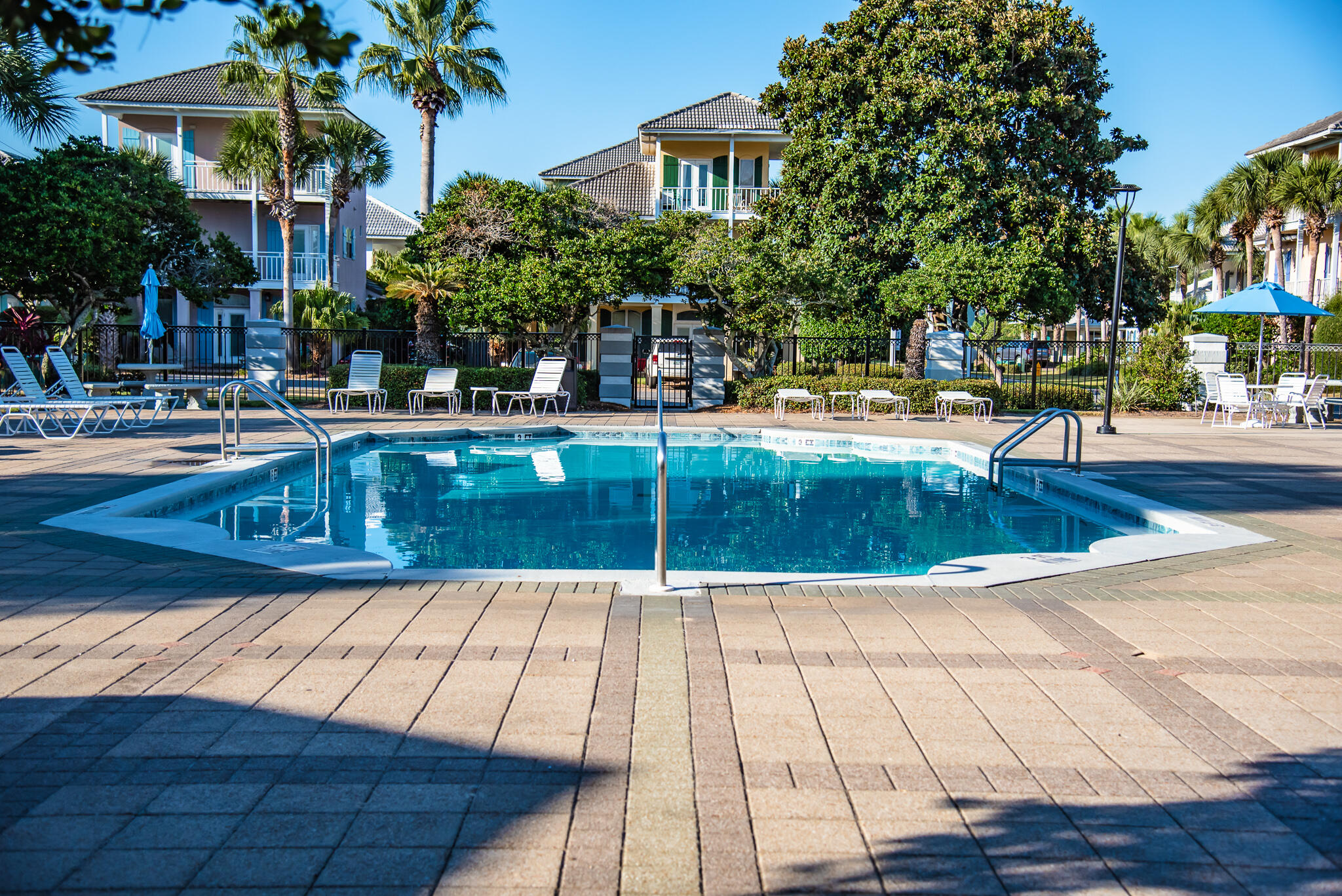 EMERALD SHORES OF SOUTH WALTON - Residential