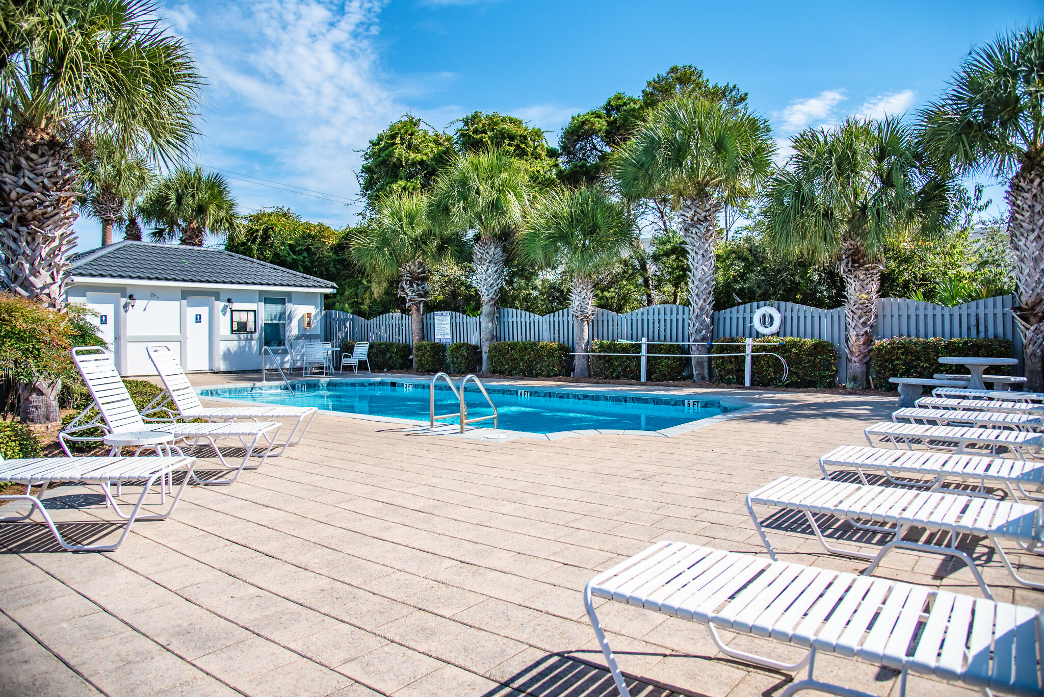 EMERALD SHORES OF SOUTH WALTON - Residential