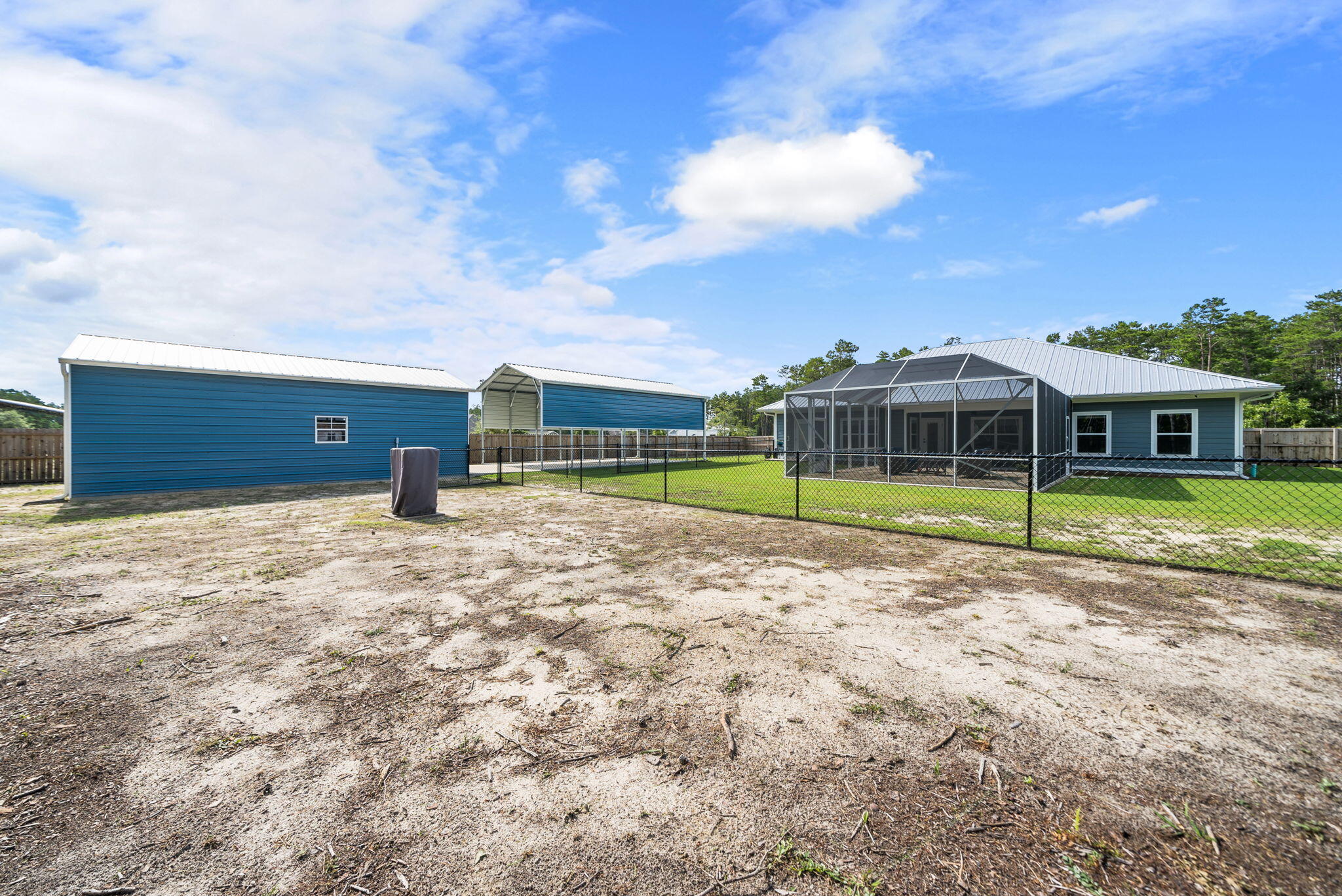 PINEBROOK - Residential