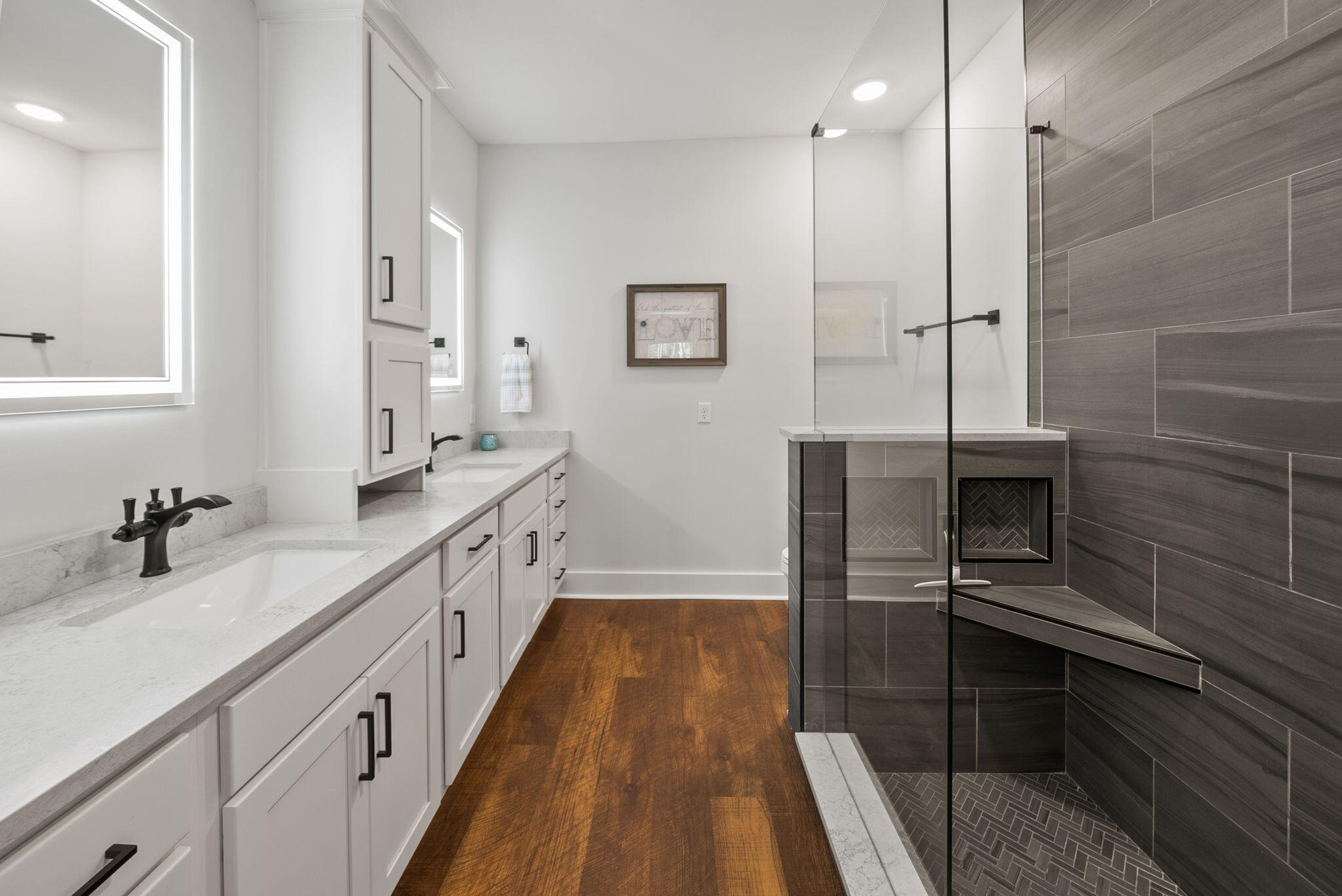 PINEBROOK - Residential