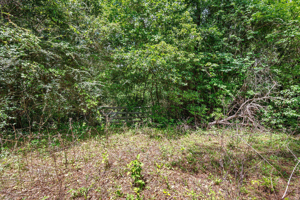 TOWN OF DEFUNIAK SPRINGS - Land