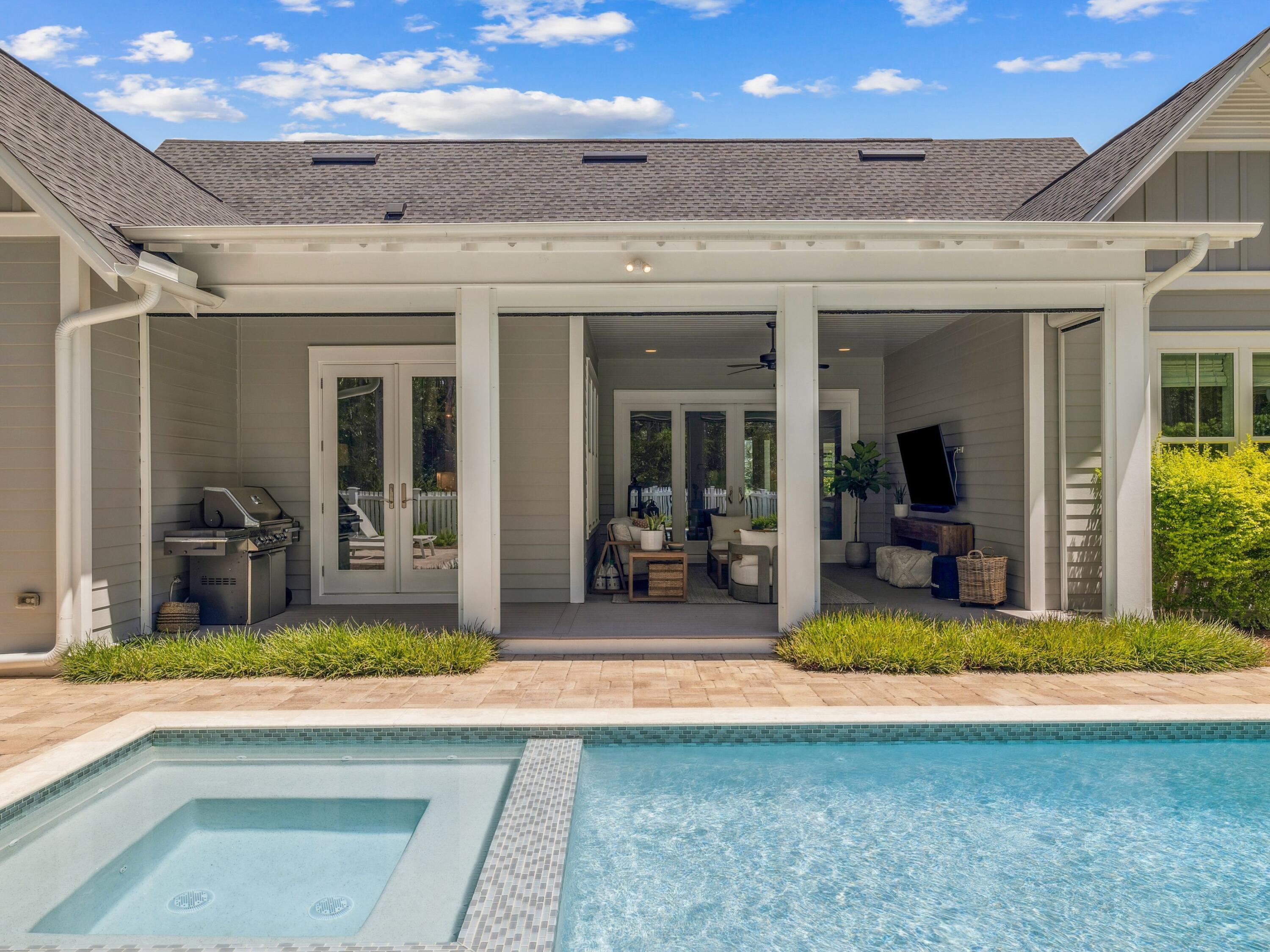 WATERSOUND ORIGINS - Residential
