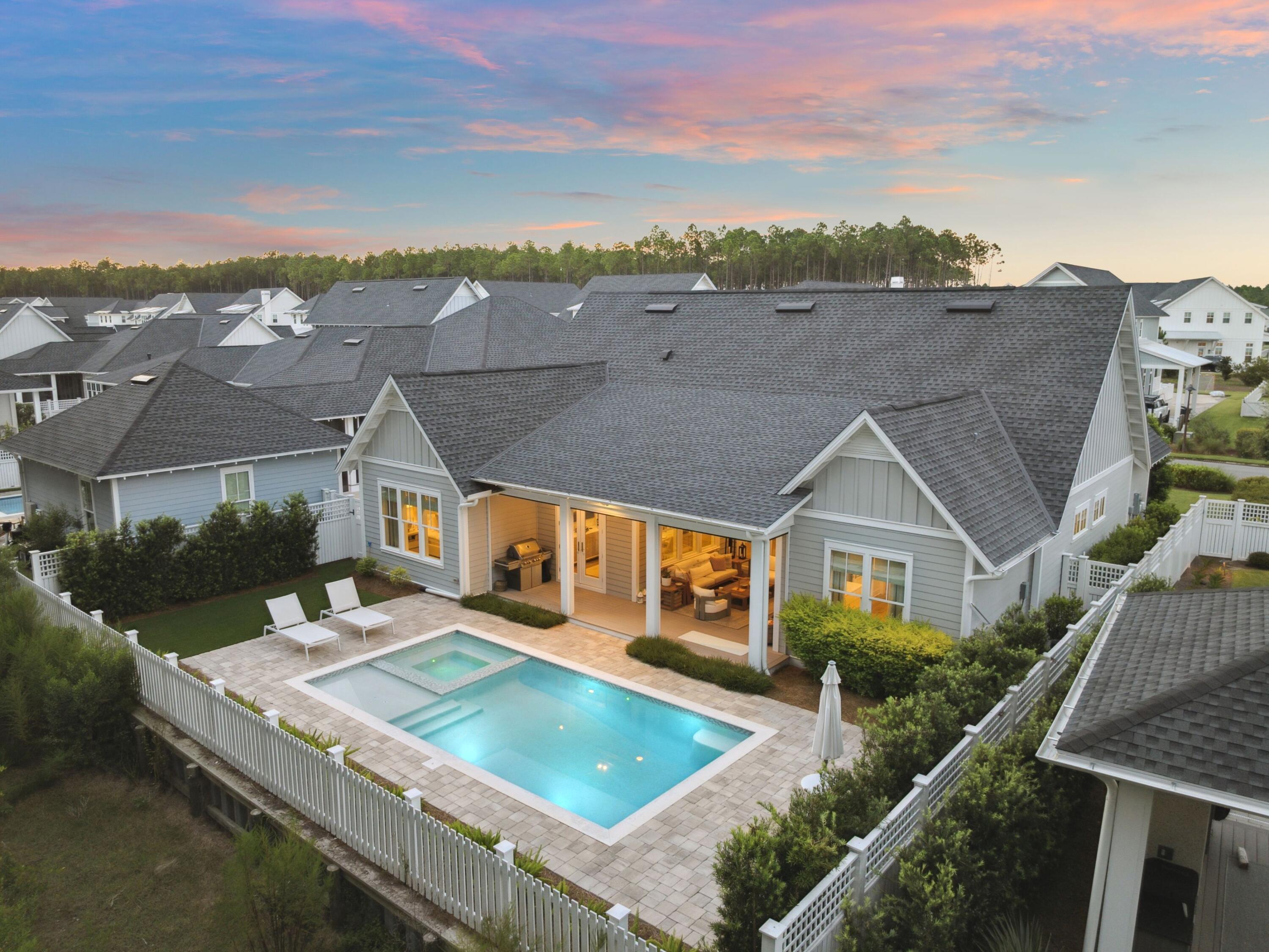 WATERSOUND ORIGINS - Residential