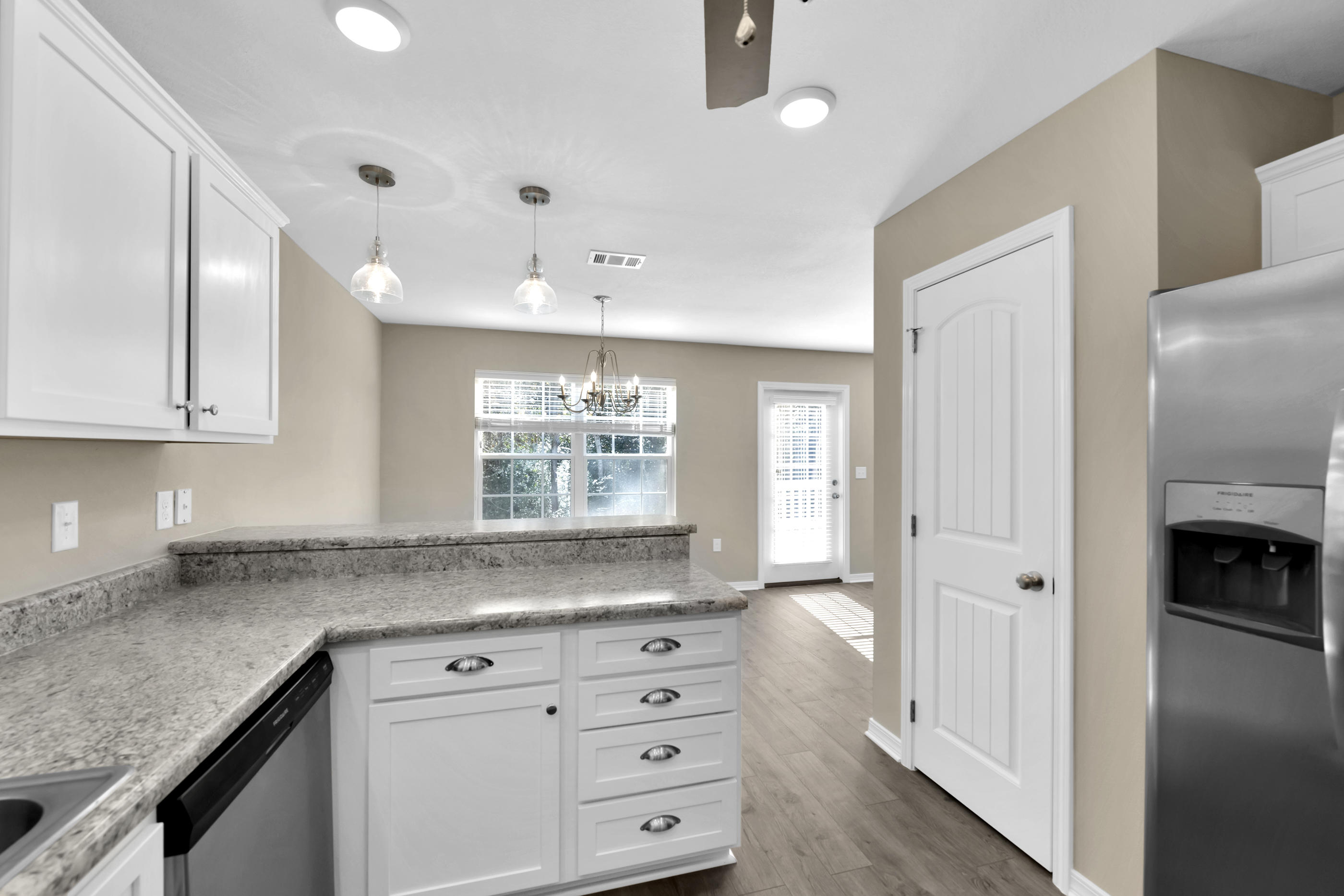 STILLWELL SOUTH - Residential