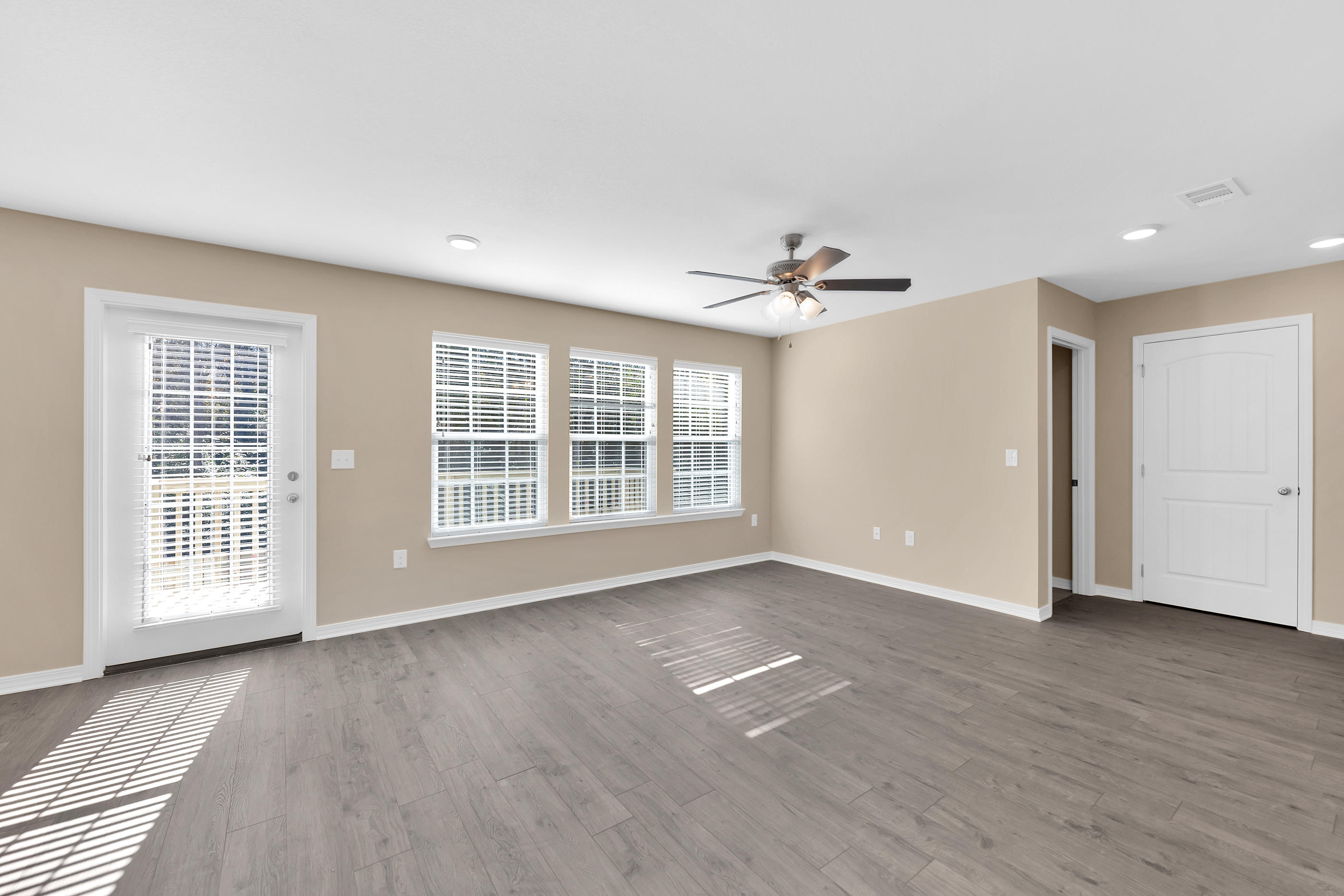 STILLWELL SOUTH - Residential