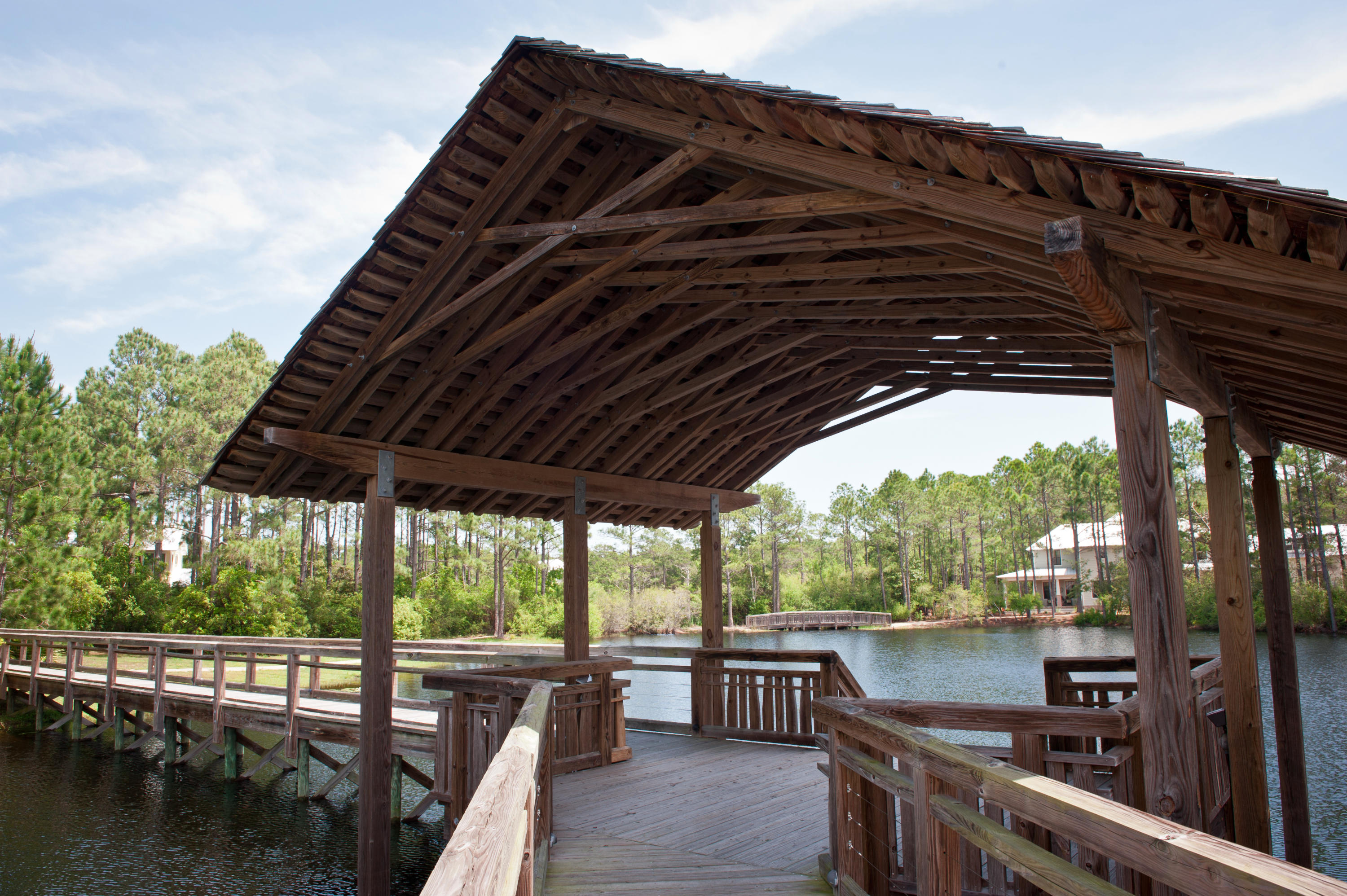 FOREST LAKES - Residential