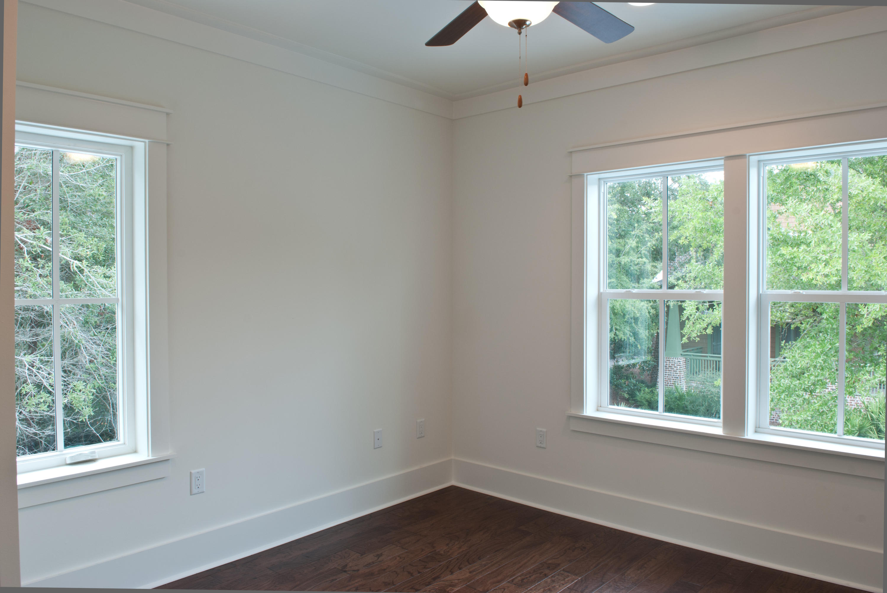 FOREST LAKES - Residential