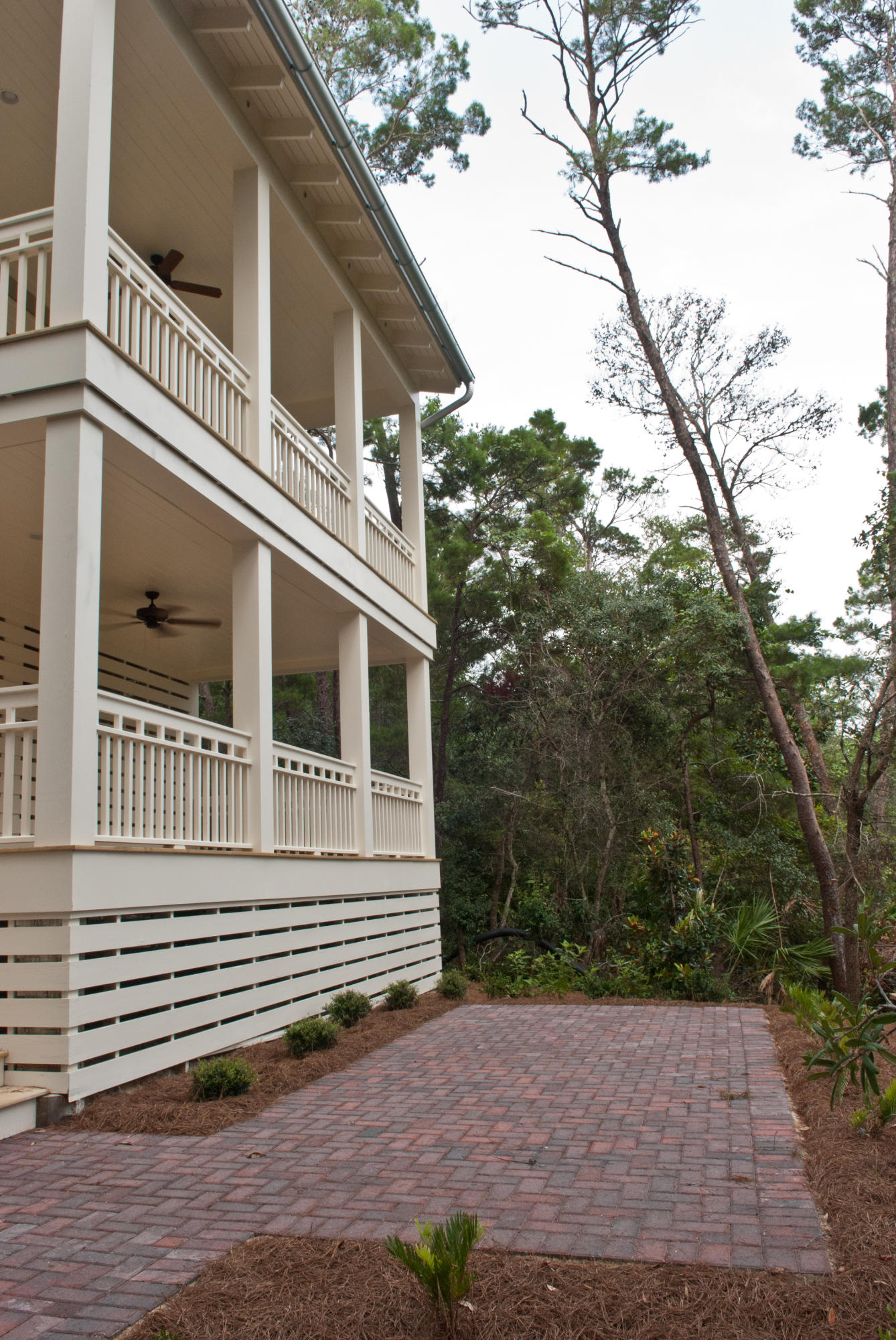 FOREST LAKES - Residential