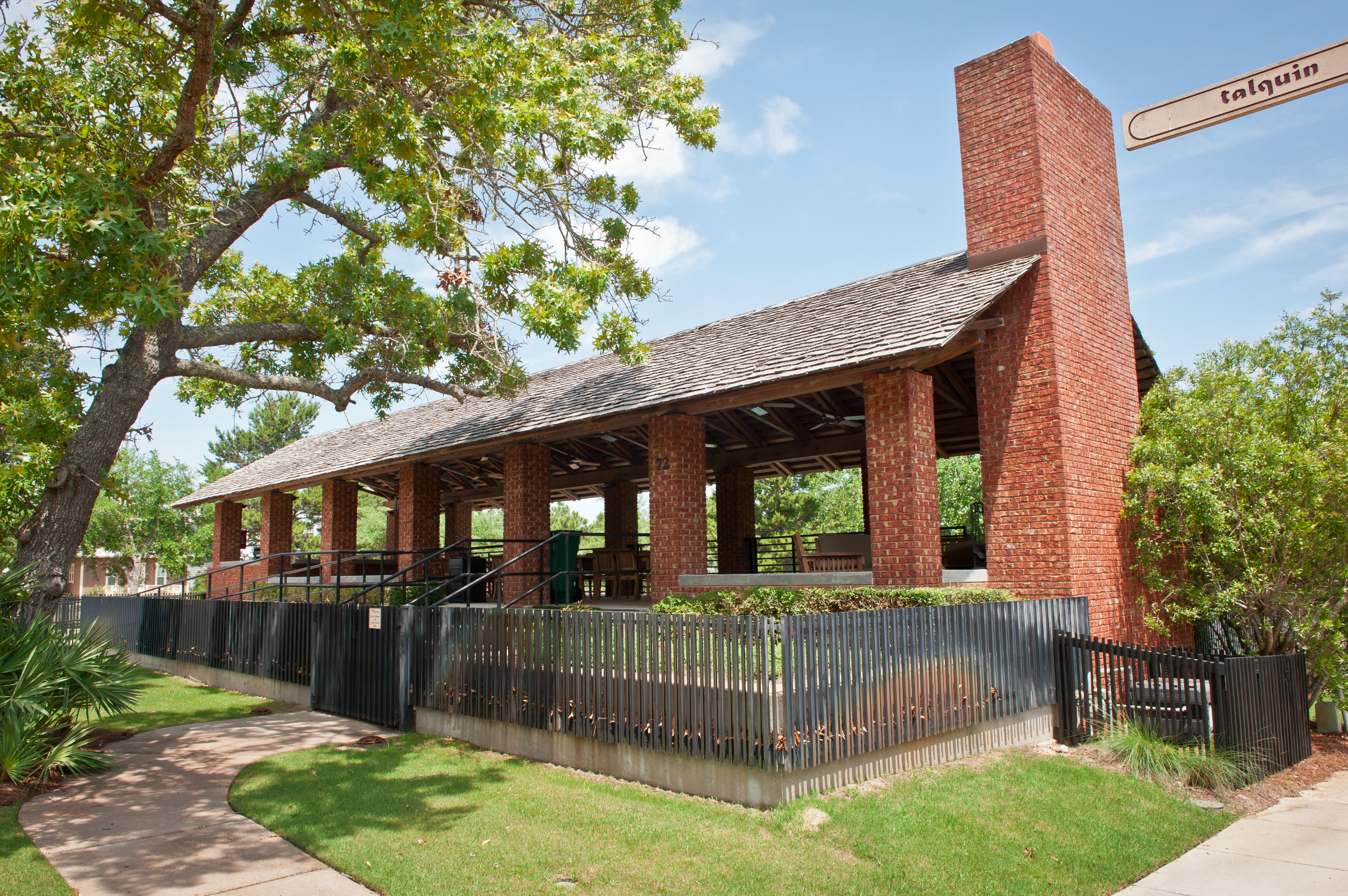 FOREST LAKES - Residential