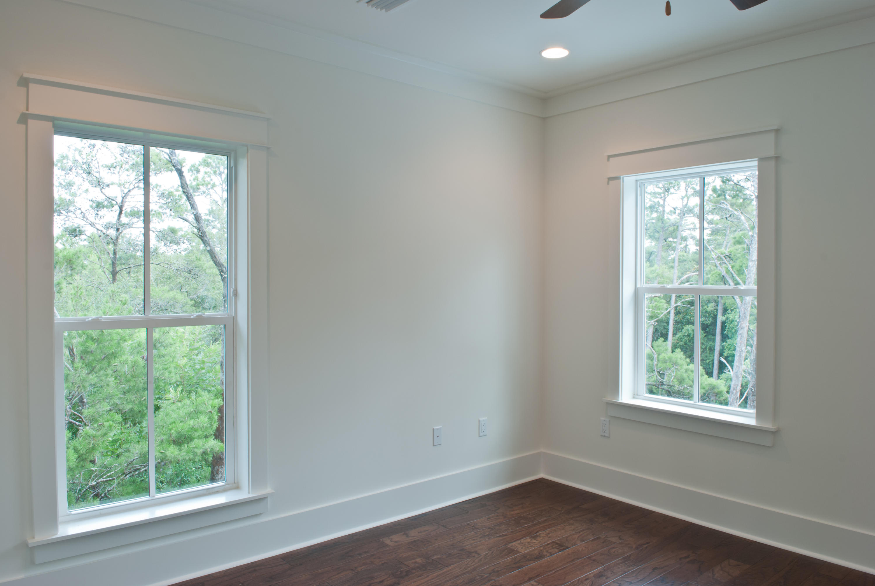 FOREST LAKES - Residential