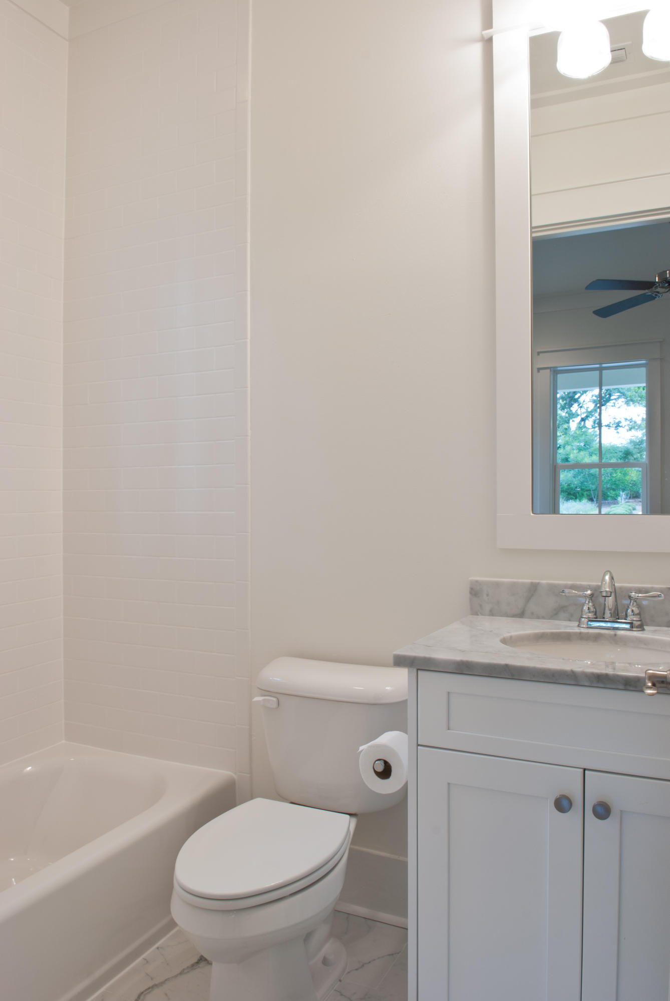 FOREST LAKES - Residential