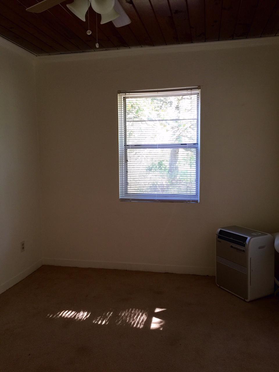 BAY VILLAS - Residential Lease