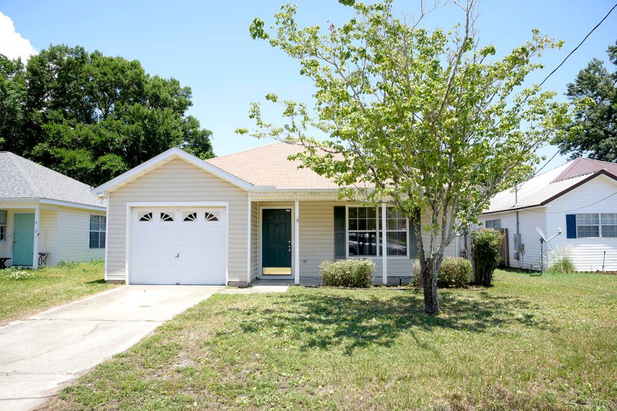 Introducing a lovely home in a great location in Fort Walton Beach, FL. This updated house features 3 bedrooms, 2 bathrooms, and a 1 car garage. Situated in a prime location, this home offers convenience and comfort for its residents. With modern amenities and a desirable layout, this house is perfect for those looking for a cozy and well-maintained living space. Don't miss out on the opportunity to see this charming house.