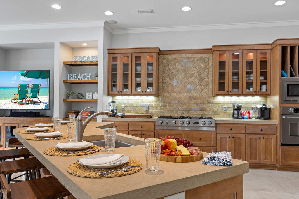 CANO ESTATES - Residential