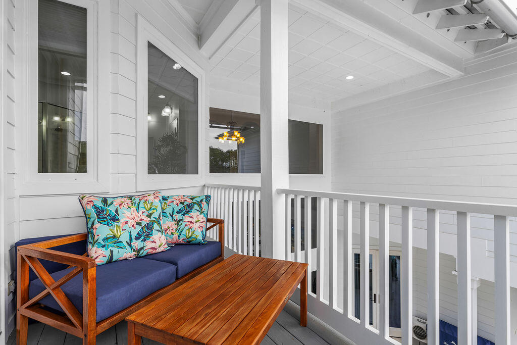 CANO ESTATES - Residential