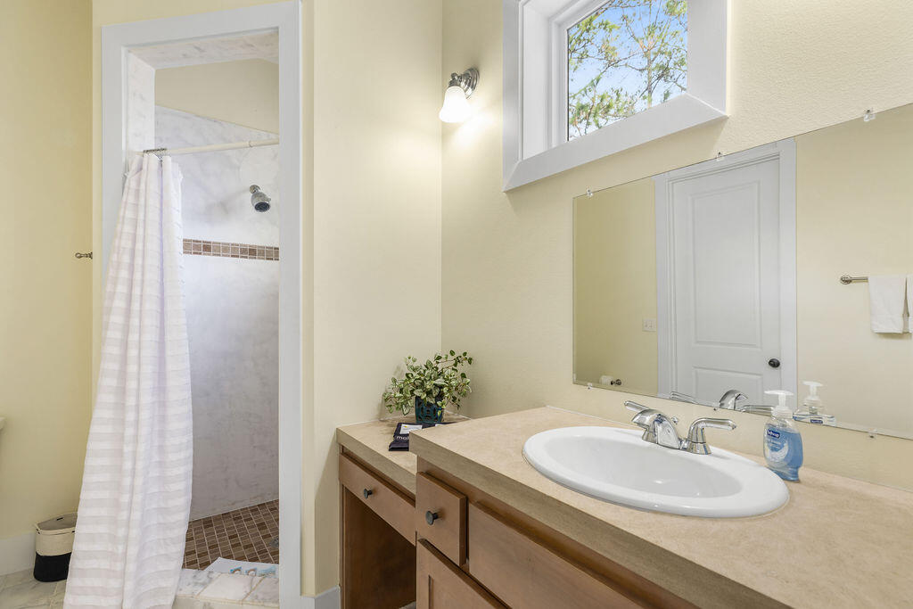 CANO ESTATES - Residential