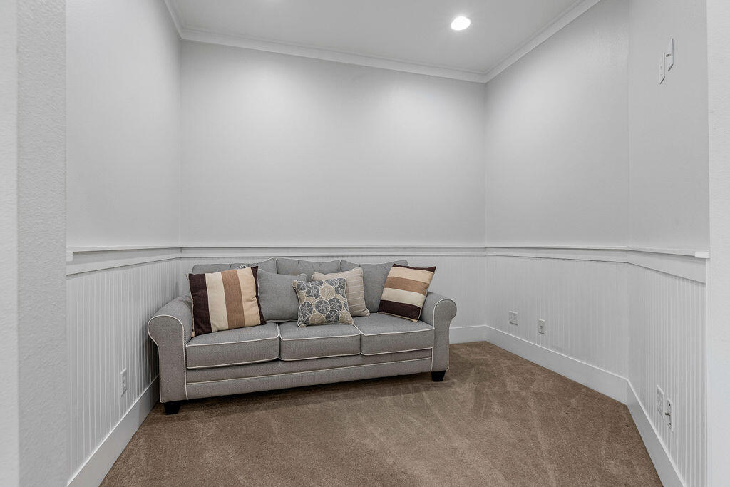 CANO ESTATES - Residential