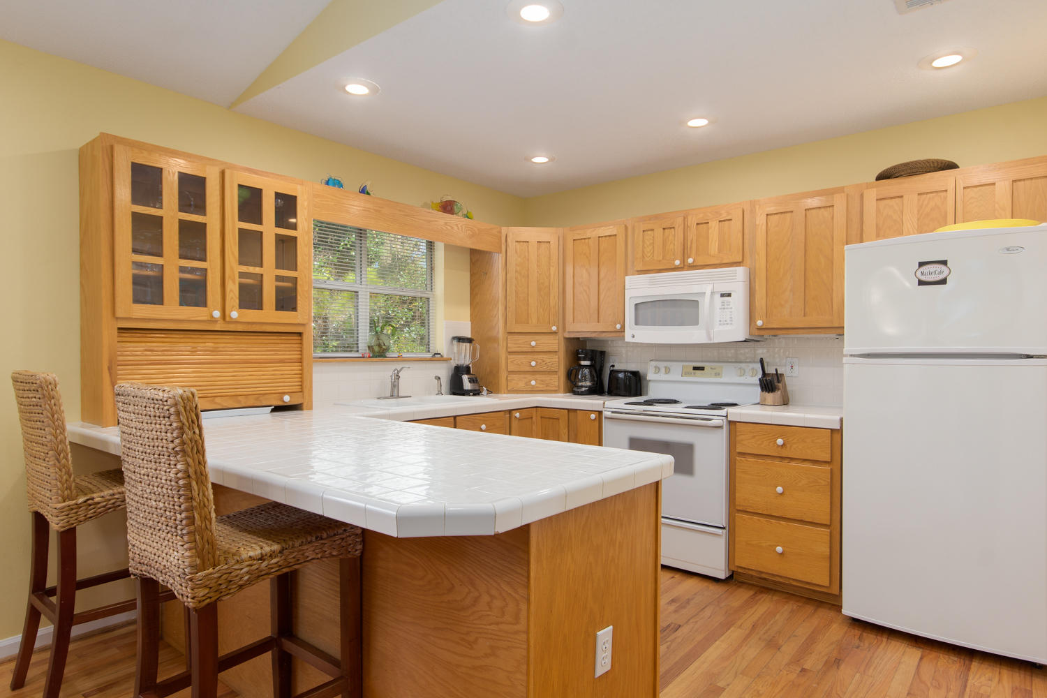 GULF SHORE MANOR - Residential