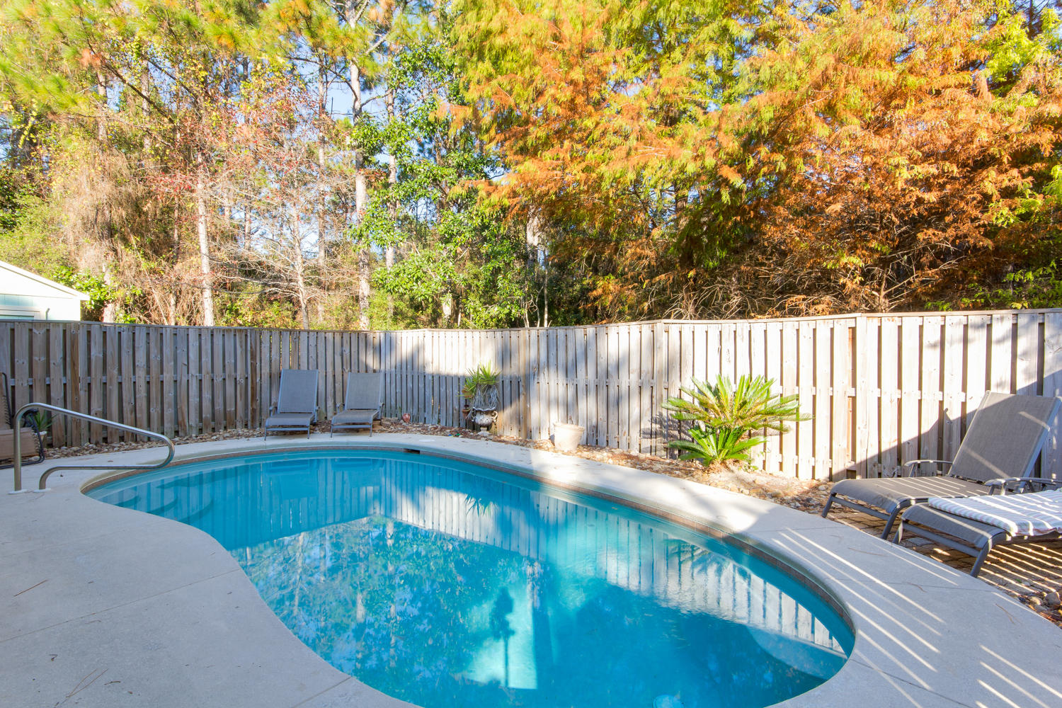 GULF SHORE MANOR - Residential