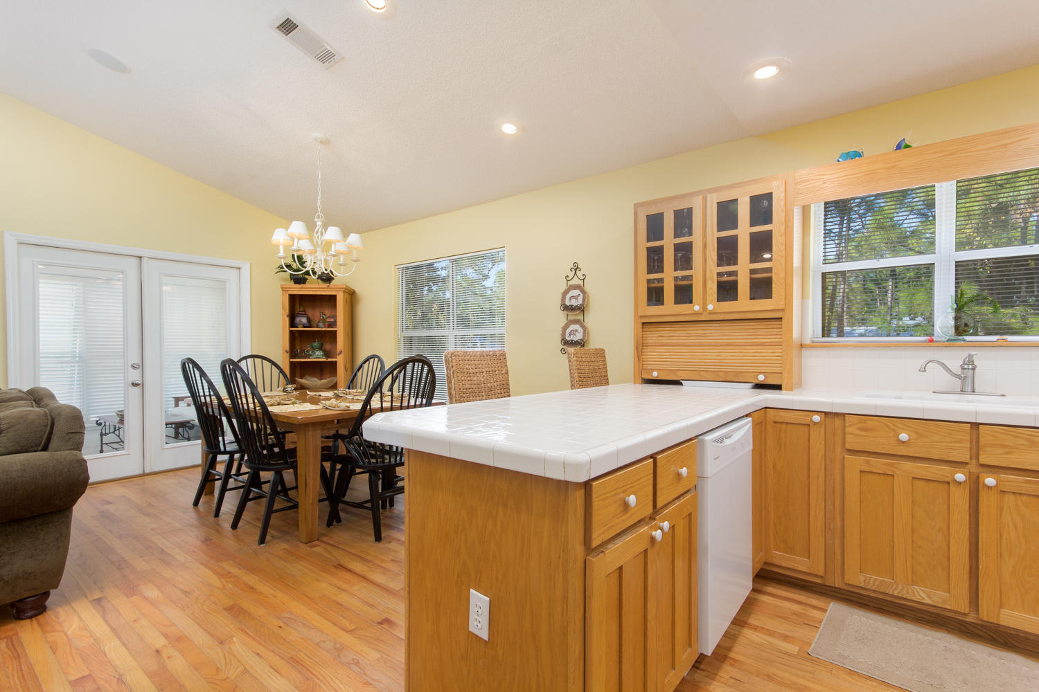 GULF SHORE MANOR - Residential