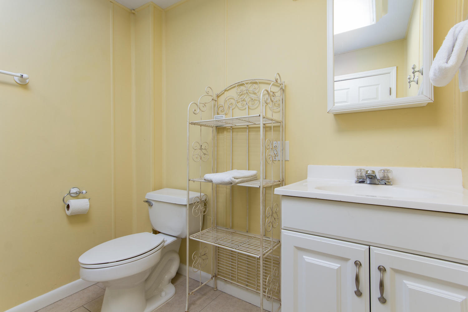 GULF SHORE MANOR - Residential