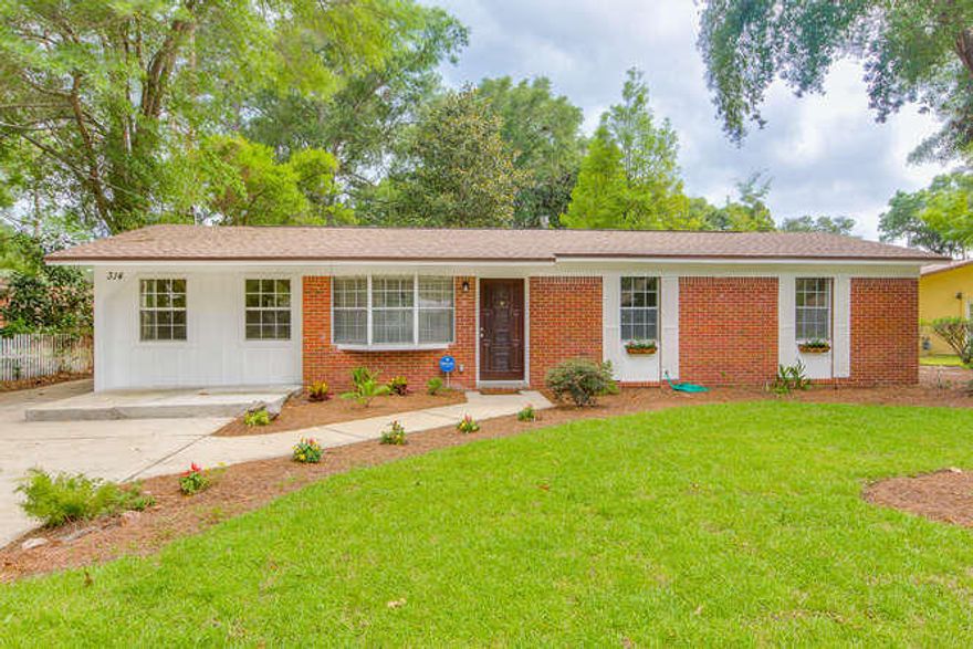 BACK ON THE MARKET. Buyer Financing fell through.Fully Renovated Elliott Point Home will not last at this price! Charming brick home on a quiet street just a few blocks from SHINGLE ROOF. Electrical has been FULLY everything--The bay, Ft. Walton Beach Yacht Club, Ferry Park & Elliott Point Elementary. Minutes from Downtown FWB & Okaloosa Island. NEW 30-YR DIMENSIONAL Re-Wired. NEW OPEN Kitchen with island, new cabinets, SS appliances. New engineered wood throughout common areas and new carpet in the bedrooms. Spacious indoor laundry room. Extra converted living room/4th bedroom too! New Glass doors open to your large backyard that has a new lawn pump and sprinkler system and brand new sod!