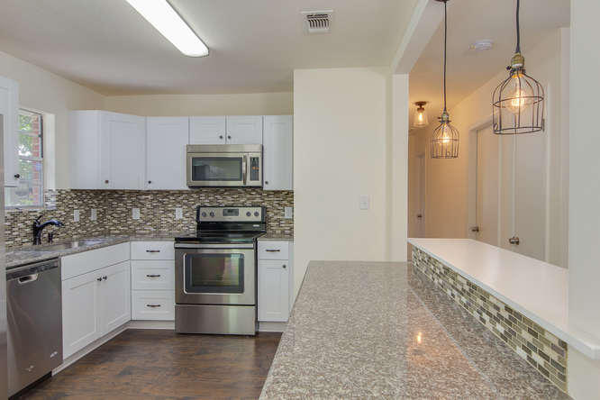 ELLIOTTS POINT 10TH ADDN - Residential