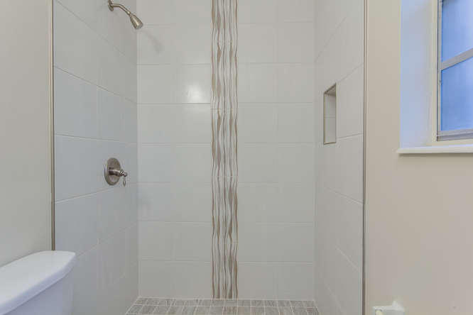 ELLIOTTS POINT 10TH ADDN - Residential