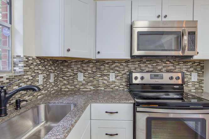 ELLIOTTS POINT 10TH ADDN - Residential