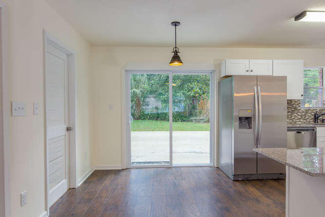 ELLIOTTS POINT 10TH ADDN - Residential